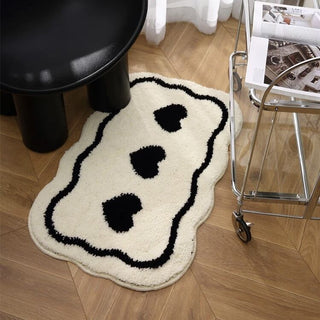 Monochrome heart pattern wavy door mat 50x80cm