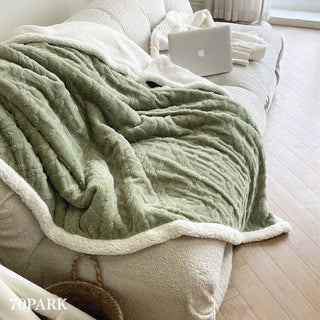 Cable pattern colored fleece blanket