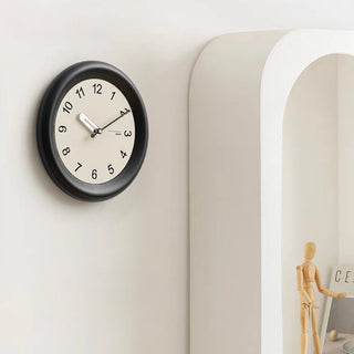 Chubby Frame Round Clock  Wall Clock