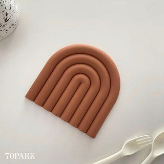 Rainbow-shaped silicone coaster pot holder