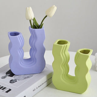 Wavy Wave U-shaped Ceramic Flower Vase   in