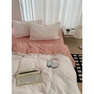 Purple Pinstripe Duvet Cover Set   Bed Cover  All Seasons