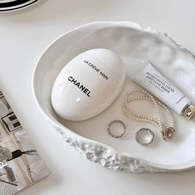 Shell motif ceramic accessory tray