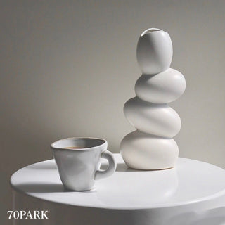 Unique motif white flower vase