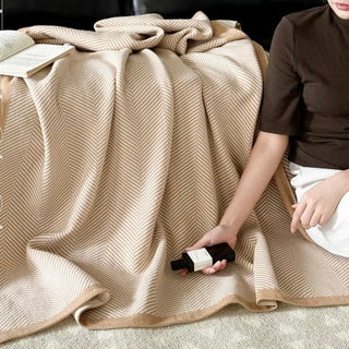 Herringbone pattern Simple knit blanket 130 x 170 lap blanket