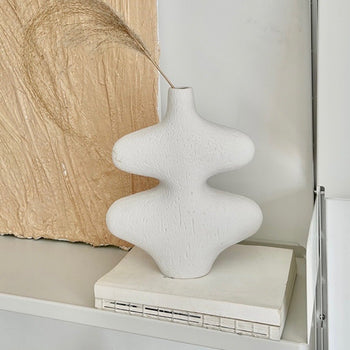 Unique silhouette flower vase single flower vase
