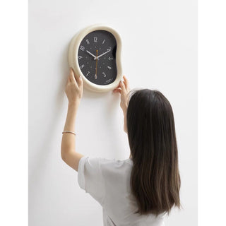 Chubby Frame Beans Clock  Wall Clock