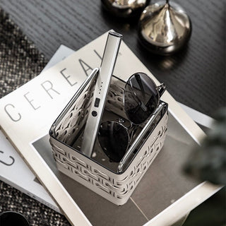 Braided Geometric Pattern Leather Brush Stand  Storage Tray