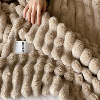 Striped Textured Blanket  150 x 200 cm