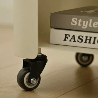 Caster-equipped cabinet side tablein  wagon