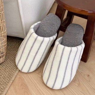 Striped fluffy simple room shoes  4 sizes indoor slippers