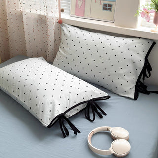 Blue polka dot pattern piping ribbon duvet cover set 2 sizes  bed cover all seasons year-round.