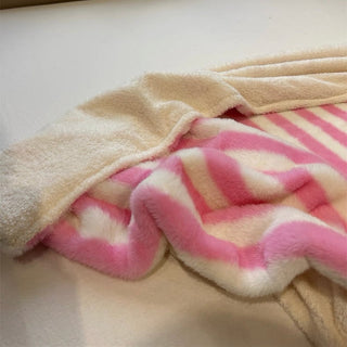 Wide Stripe Pattern Fluffy Soft Blanket  150 x 200 cm Blanket Throw