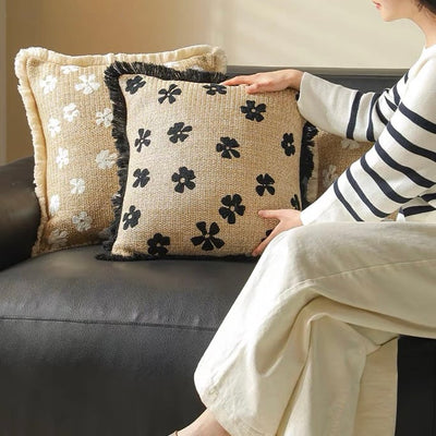 Straw material Flower fringe cushion cover 45 x 45 cm