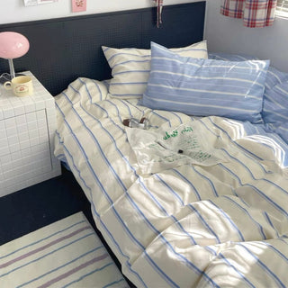 Asymmetrical Stripe Duvet Cover Set