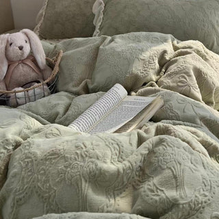 Green Ribbon Bouquet Pattern Milk Velvet Winter Thick Duvet Cover Set