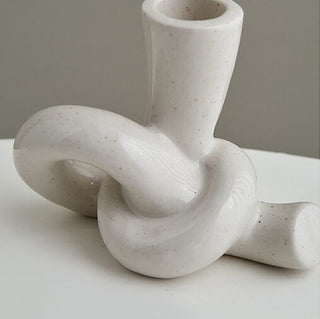 Knot Design Ceramic Candle Holder