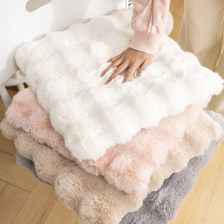 Pokopoko Faux Fur Chair Cushion