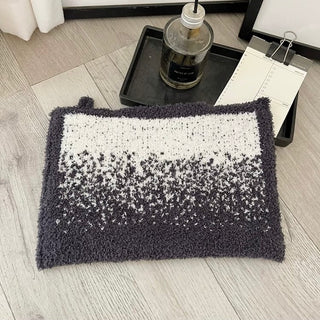Gradient knit tissue case cover hanging gray