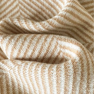Herringbone pattern Simple knit blanket 130 x 170 lap blanket
