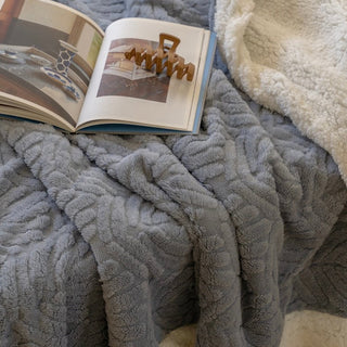 Leaf pattern blanket single size 150 x 200 cm blanket for protection against air conditioning.