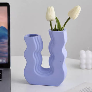 Wavy Wave U-shaped Ceramic Flower Vase   in