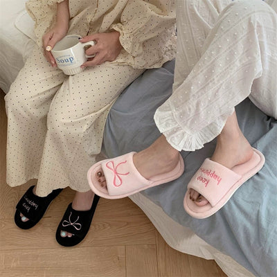 Ribbon embroidered design room shoes  3 sizes indoor slippers.