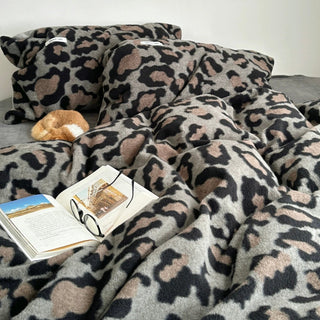 Gray Leopard Print Duvet Cover Set 2 Sizes  Winter Thick Bed Cover Bedding Cover Leopard Print