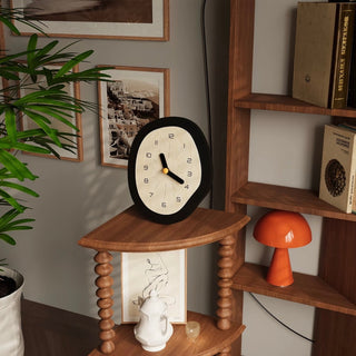 Nuance Silhouette Bicolor Clock Table Clock Silent