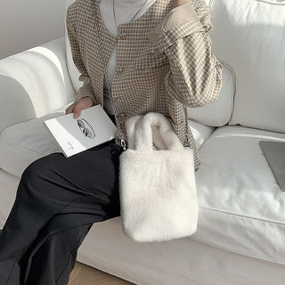way Faux Fur Handbag    Shoulder Bag