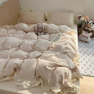 Ivory Ribbon Bouquet Pattern Milk Velvet Winter Thick Duvet Cover Set