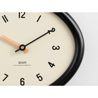 Chubby Unique Frame Clock  Wall Clock