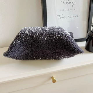 Gradient knit tissue case cover hanging gray