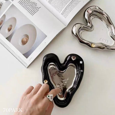 Heart-shaped Chubby Plate  Accessory Tray