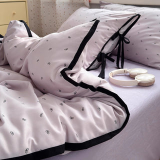 Purple Ribbon Pattern Piping Duvet Cover Set 2 Sizes  Bed Cover All Seasons Year-Round