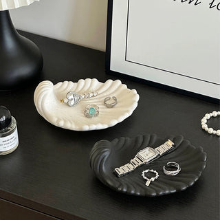 Matte Monotone Shell Motif Ceramic Accessory Tray