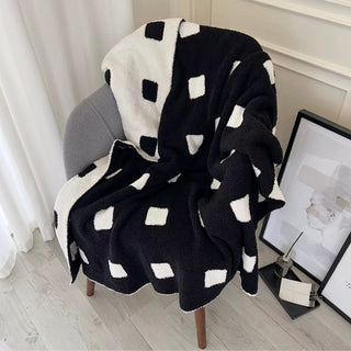 Monochrome Square Pattern Soft Blanket 120x160 Lap Blanket