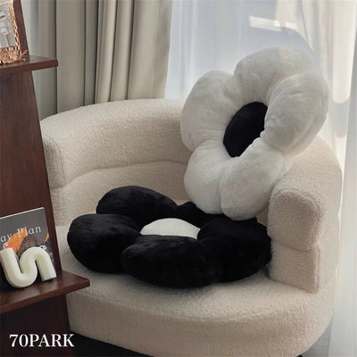 Monochrome Flower-shaped Cushion