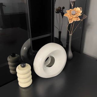 Modern Design Round Ceramic Tissue Case