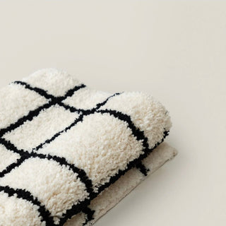 Monochrome Grid Door Mat Entrance Mat  50x80cm Absorbent Non-Slip Tufted