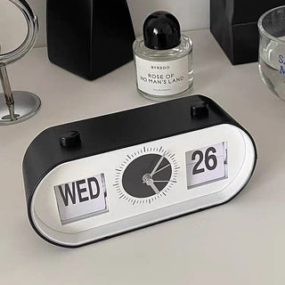 Monochrome Analog Clock Desk Clock with Alarm Function
