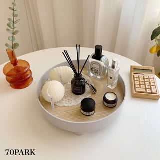 Wood grain print round accessory trayin  small item holder.