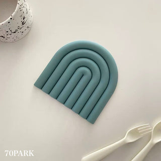 Rainbow-shaped silicone coaster pot holder