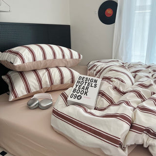 Retro Red Stripe Duvet Cover Set   All Seasons