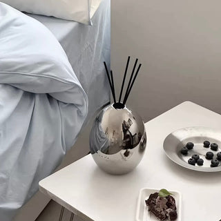Egg motif ceramic diffuser container refillable bottle
