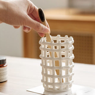 amiami Ceramic Brush Stand Pen Holder White