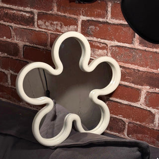 Color Frame Flower Shape Wall Mirror