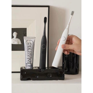 Cheese motif ceramic toothbrush stand