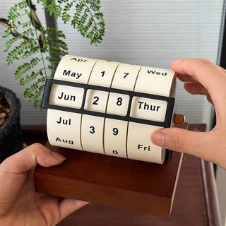 Wood Natural Rotating Perpetual Calendar Desktop Wooden Desk Calendar
