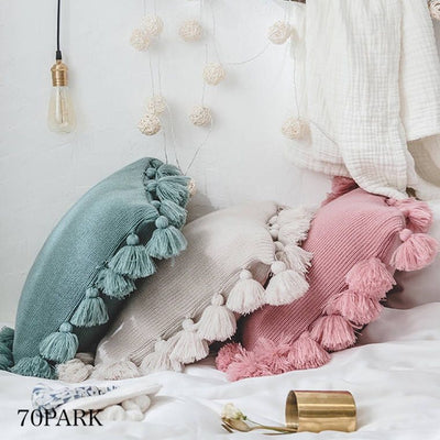 Tassel Pom-Pom Knit Cushion Cover